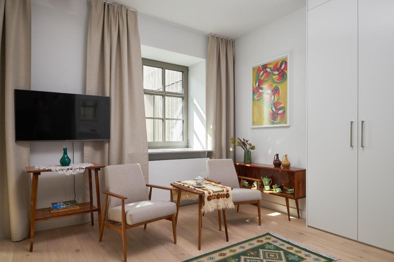 Apartament Maly Prl - Mlyn Maria - Art Apartments Breslavia Esterno foto